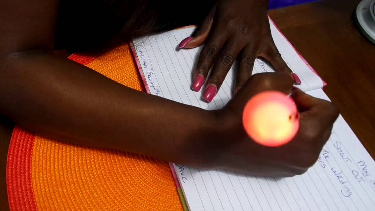 👄 Soft Spoken ASMR Typing | Writing