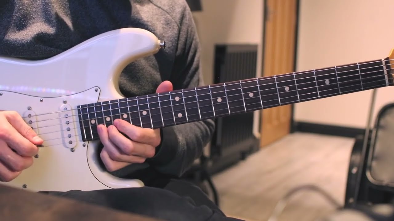 HOW TO CREATE ‘Outside’ GUITAR sounds -Part 2 (like TOM QUAYLE, GREG HOWE, GUTHRIE GOVAN ETC..)