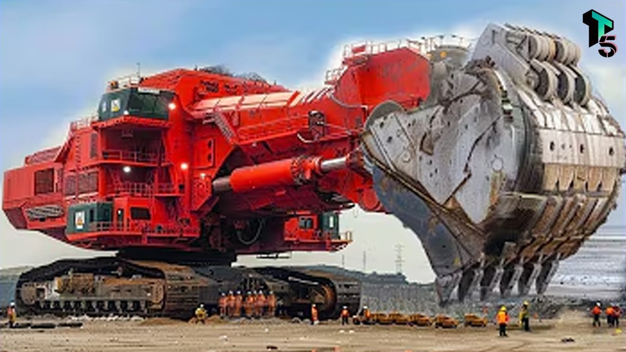 Cho&aacute;ng V&igrave; Cỗ M&aacute;y Đi&ecirc;n Rồ, Khổng Lồ V&agrave; Hoạt Động Mạnh Mẽ Đến Mức Bạn Sẽ Kh&ocirc;ng Tin L&agrave; N&oacute; Tồn Tại