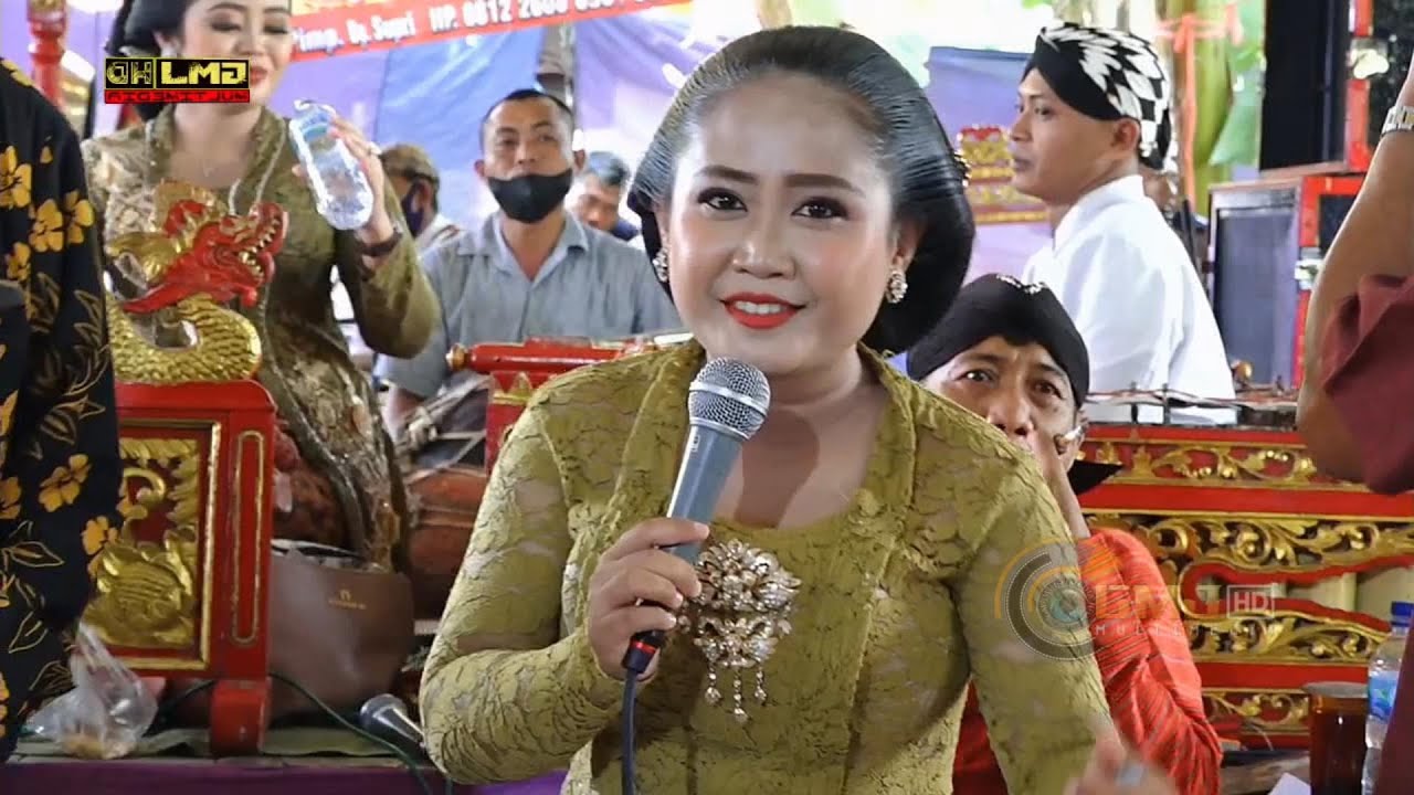SINDEN GOKIL EKA UGET-UGET KARAWITAN SINU LARAS