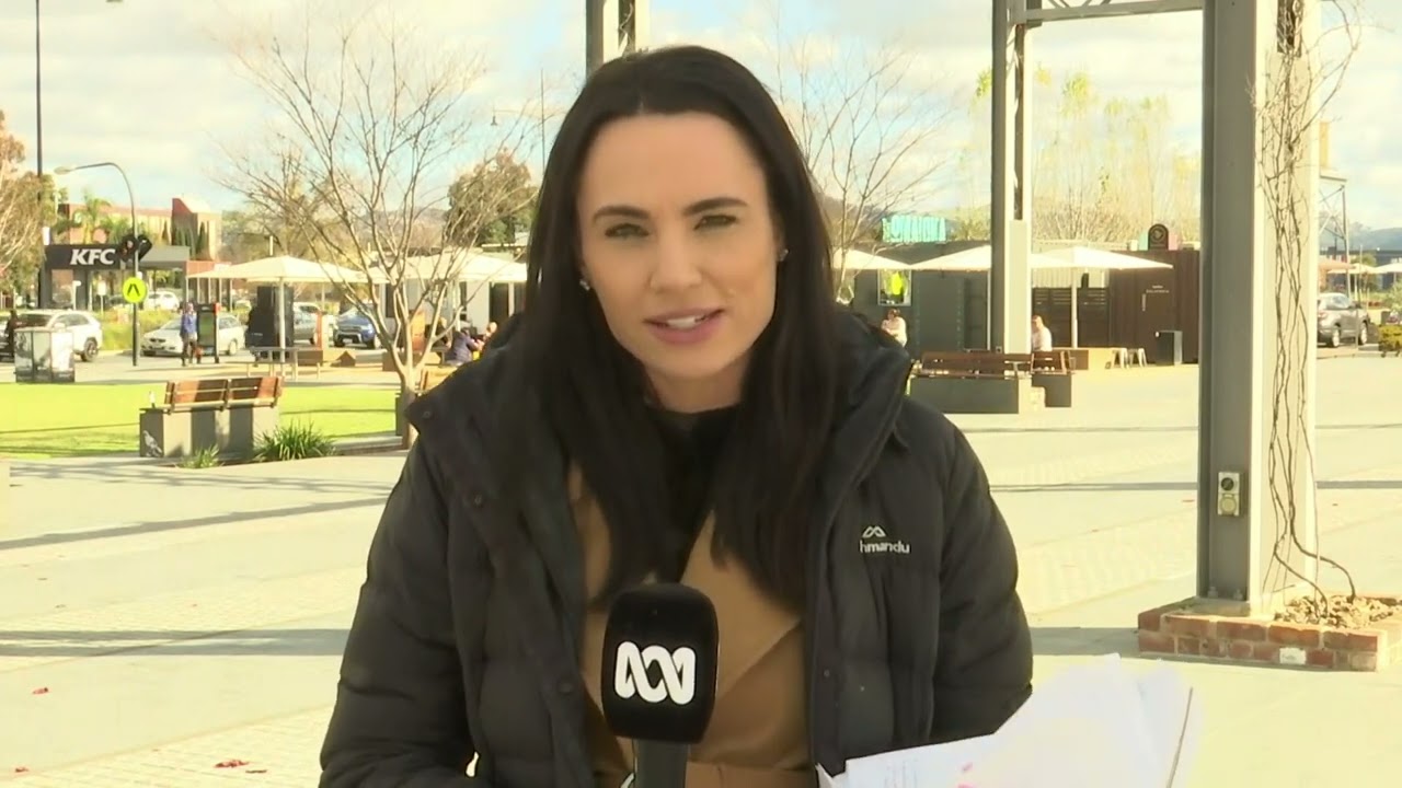 NC Live Cross - Covid 19 Restrictions ease for regional Victorian communities.