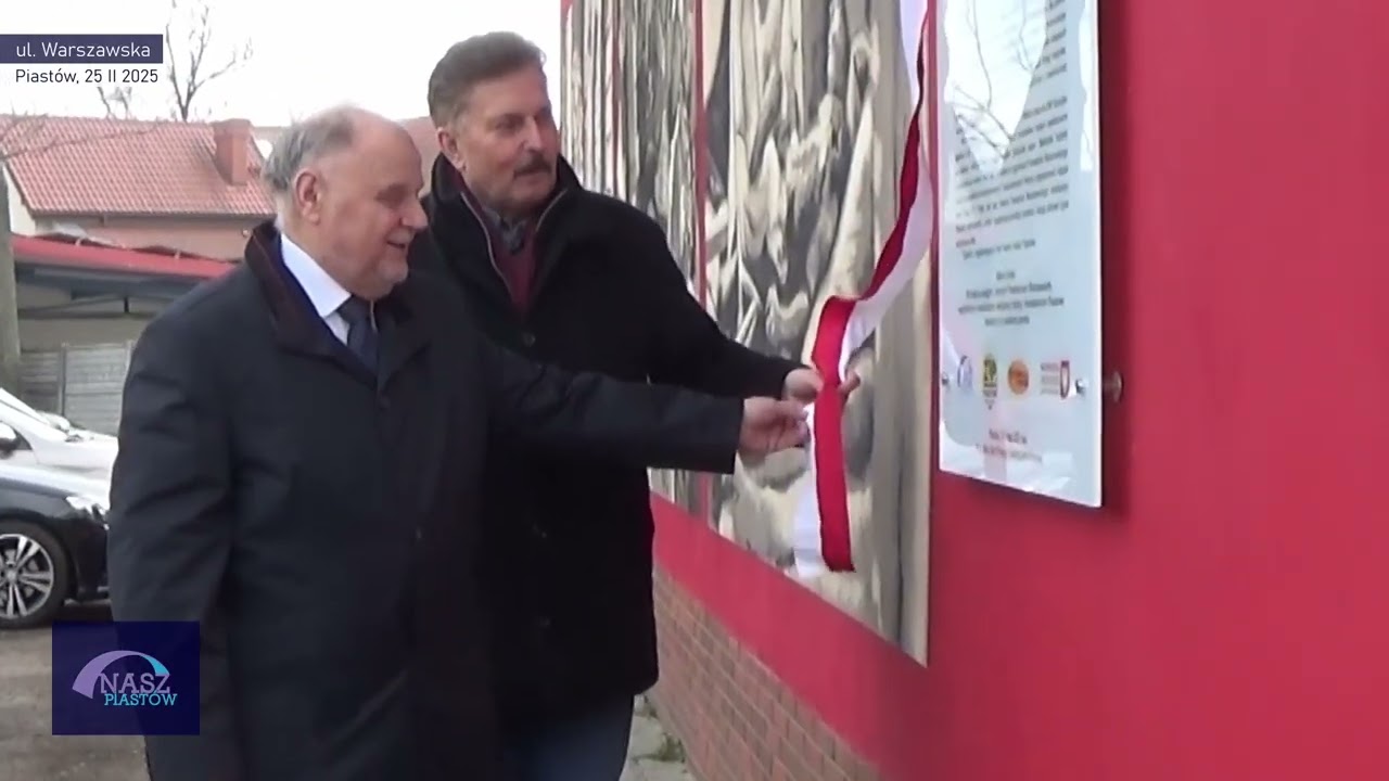 Odsłonięcie tablicy informacyjnej przy muralu ,,Trakt Pamięci Walczącej Warszawy