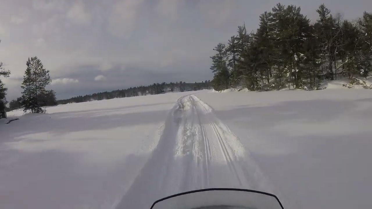 Northern Ontario Island living. Healey Lake main channel powder run!