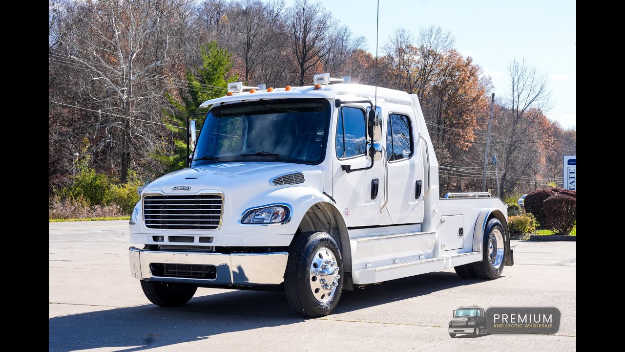 2021 FREIGHTLINER M2-106 CUMMINS LAREDO HAULER