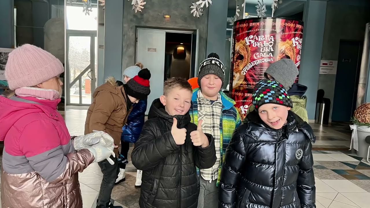 SP8 Sanok - Piątkowe wyjście do kina!