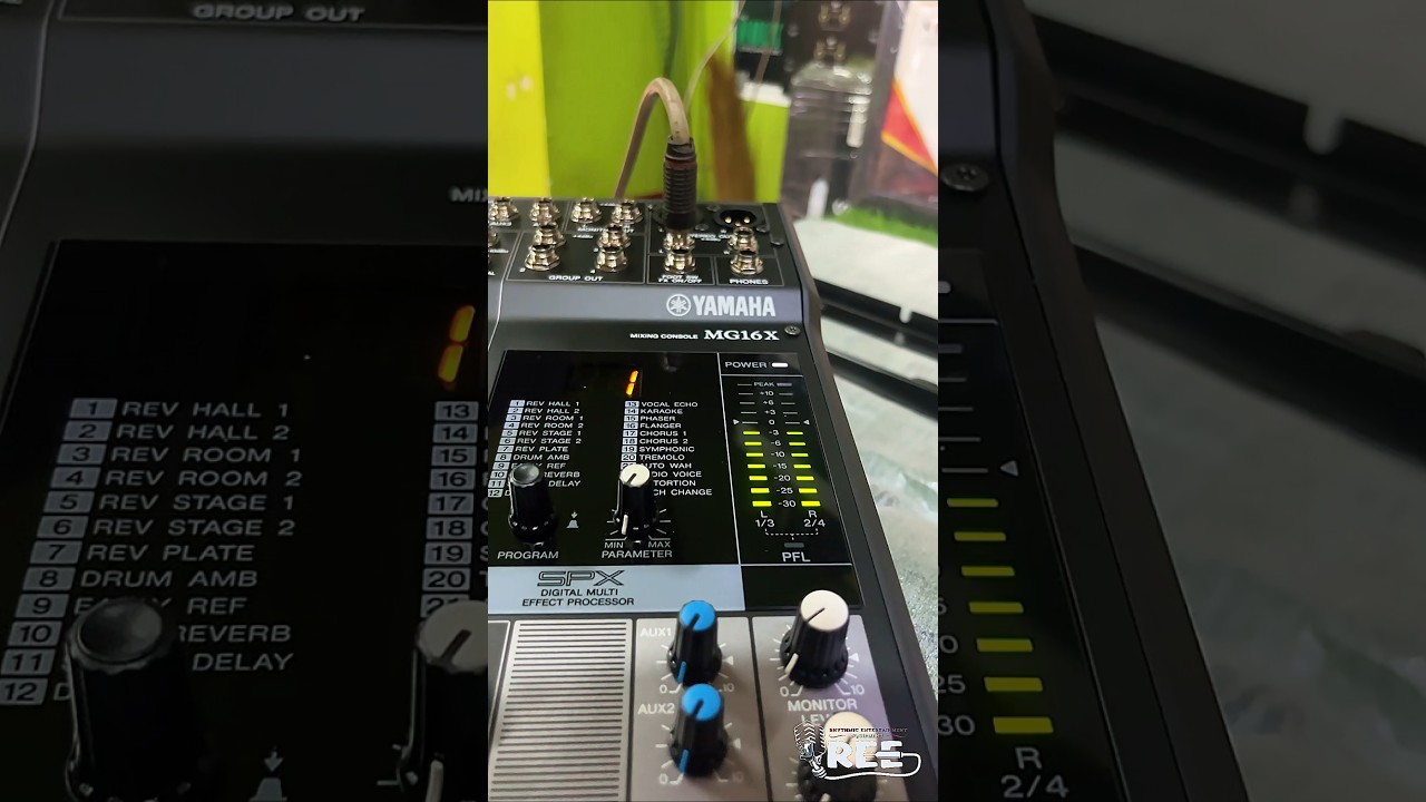 Yamaha MG16x Audio Mixer 