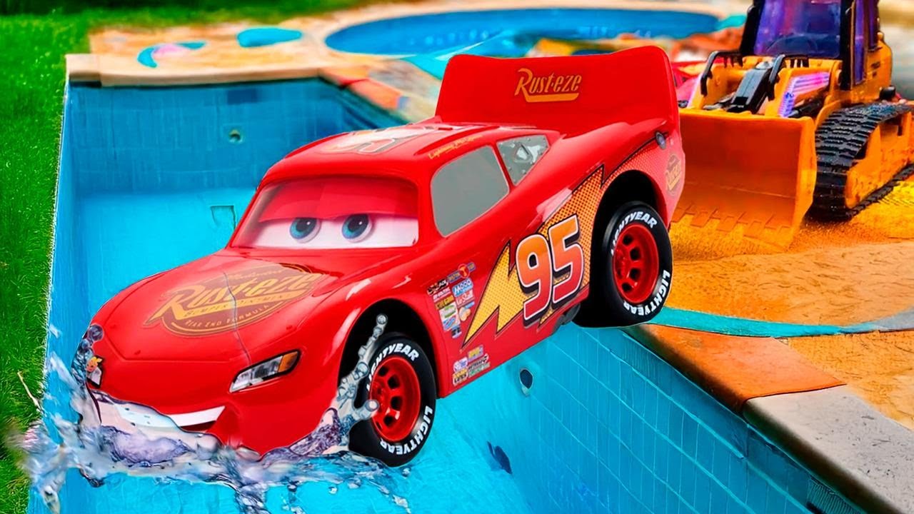 Disney Pixar Cars toys Review | Lightning McQueen, Finn McMissile, Mack, Doc Hudson,Cruz Ramirez