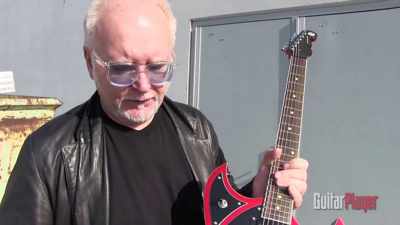 Reeves Gabrels' Signature Reverend Guitar [NAMM 2014]