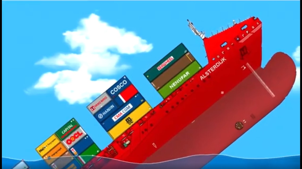 Merchant Ship sinks after multiple lightning strikes | Floating Sandbox