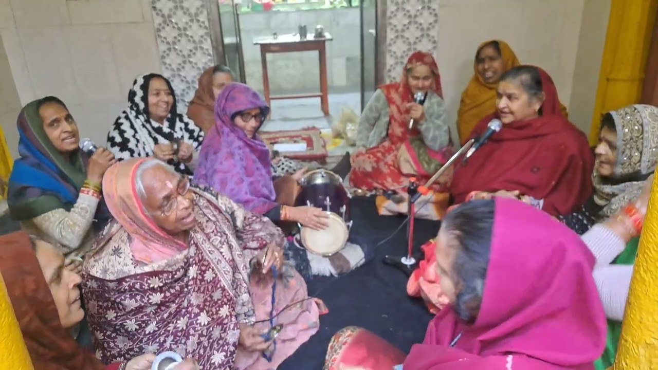 Satsang ka bhajan❤️🙏...@BhaktiBhajanRasOfficial #satsang #sanatandharma #bhajan ##bhakti #viral 