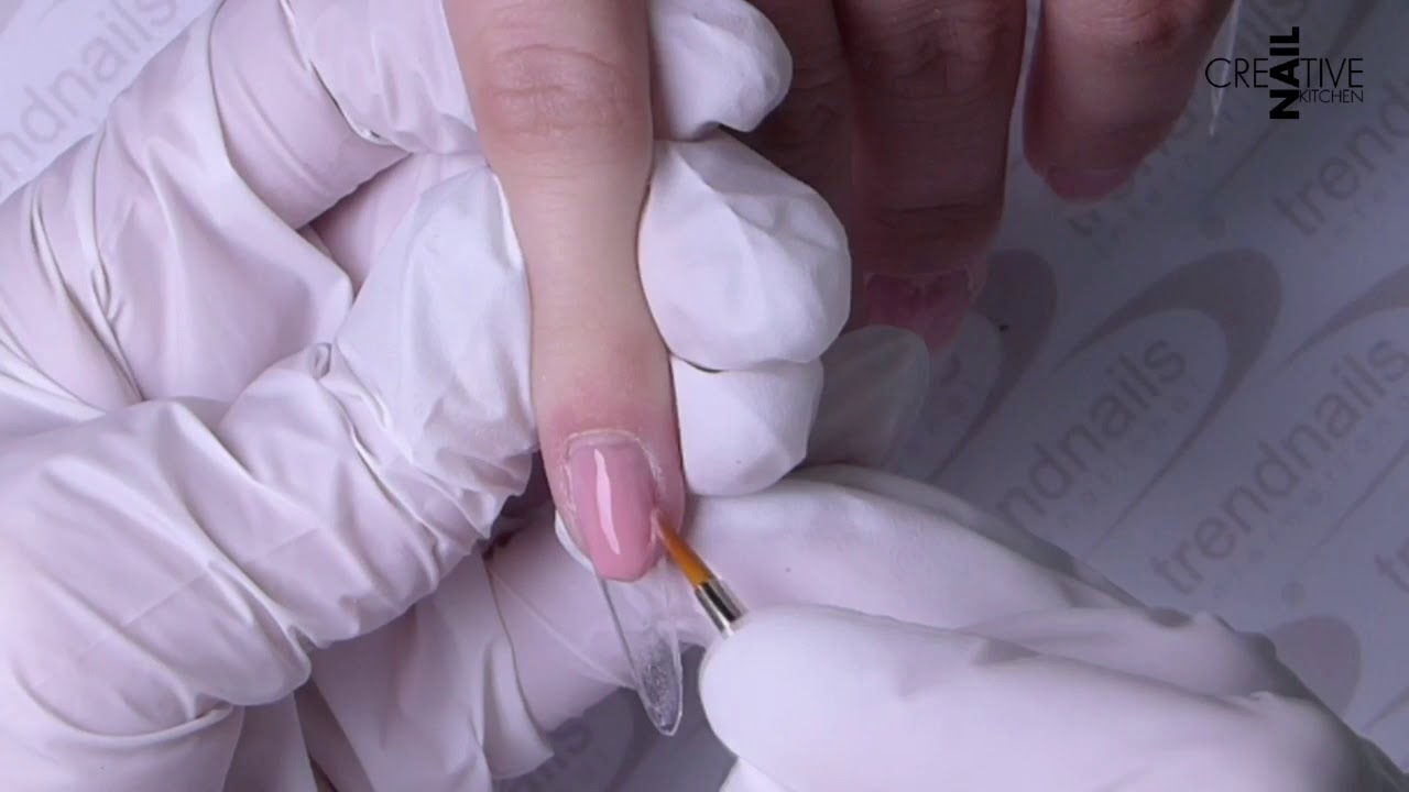 Tipmodellage in Mandelform |  Gelnägel aufbauen | TRENDNAILS