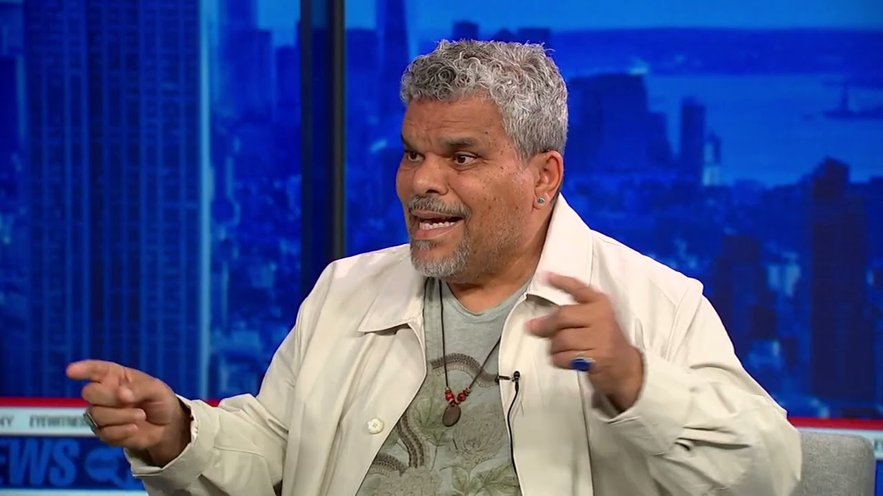 Luis Guzmán crowned King of 2025 National Puerto Rican Day Parade