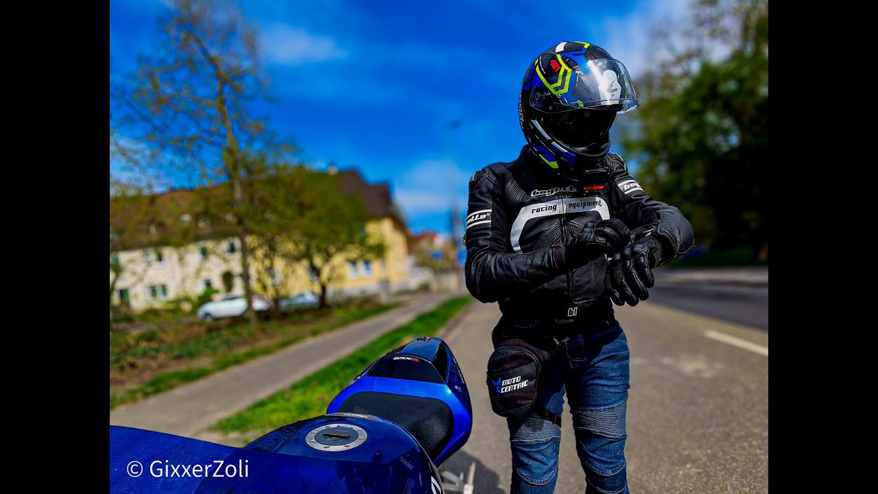 N&eacute;ha előzgetek, semmi vadul&aacute;s 🌞 #imissmybike🤭💙🏍️💙#50felett  #gixxerzoli  #insta360onex2   #gsxr600