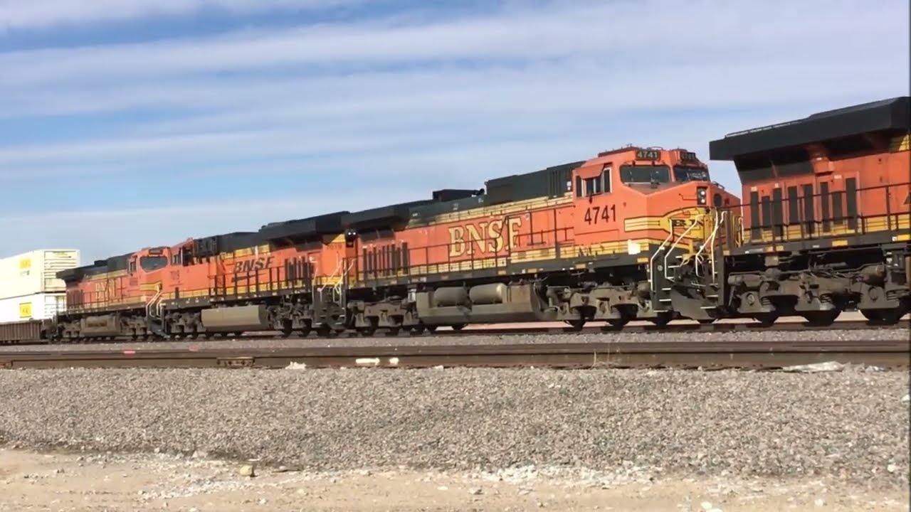 Railfanning the BNSF Phoenix Sub:  A Very Long 