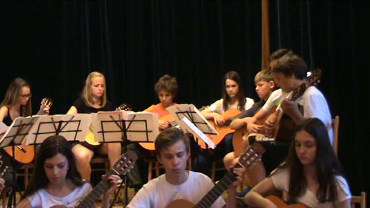 F  Neges:   Taquirari - trad. Bolivien