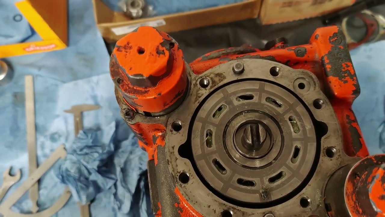 Zusammenbauen  der Axialkolbenpumpe Sauer-Danfoss SPV 21 | Schaeff SKL 501 A | Teil 6 | 4K