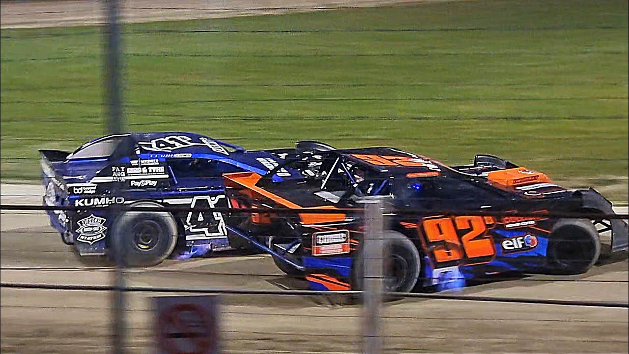 Meeanee Speedway - Saloons/Supersaloons - 31/1/26