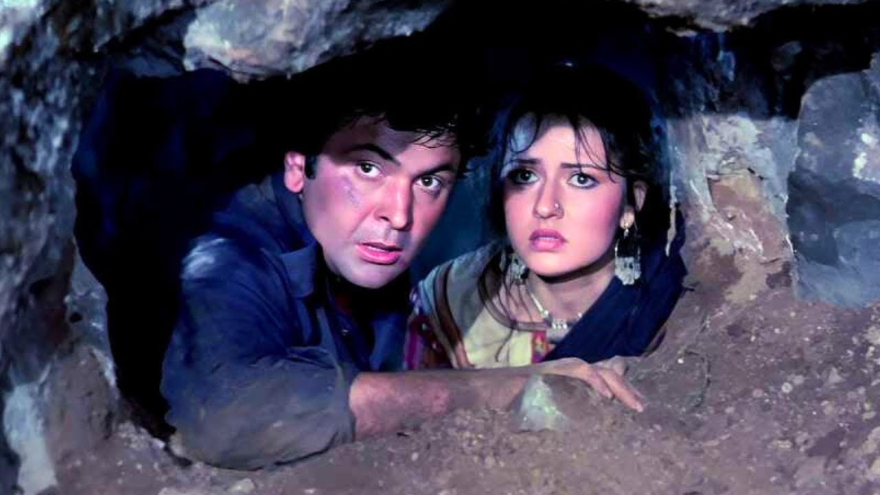LAST SCENE: Henna ne apni jaan Jokham mein daalkar Rishi Kapoor ko BORDER ke paar pohchaya