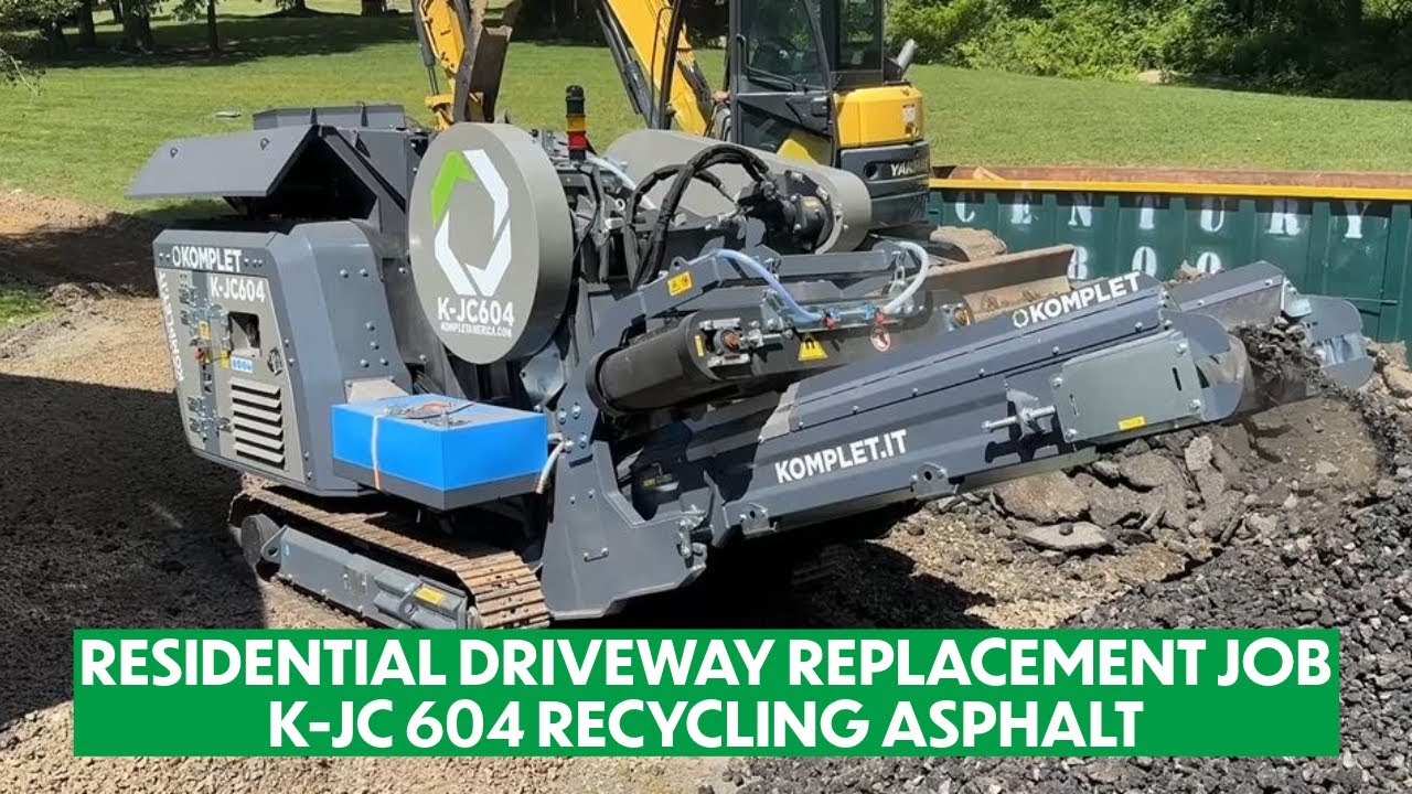 Komplet K-JC 604 Mobile Jaw Crusher On Residential Driveway Replacement Jobsite Recycling Asphalt