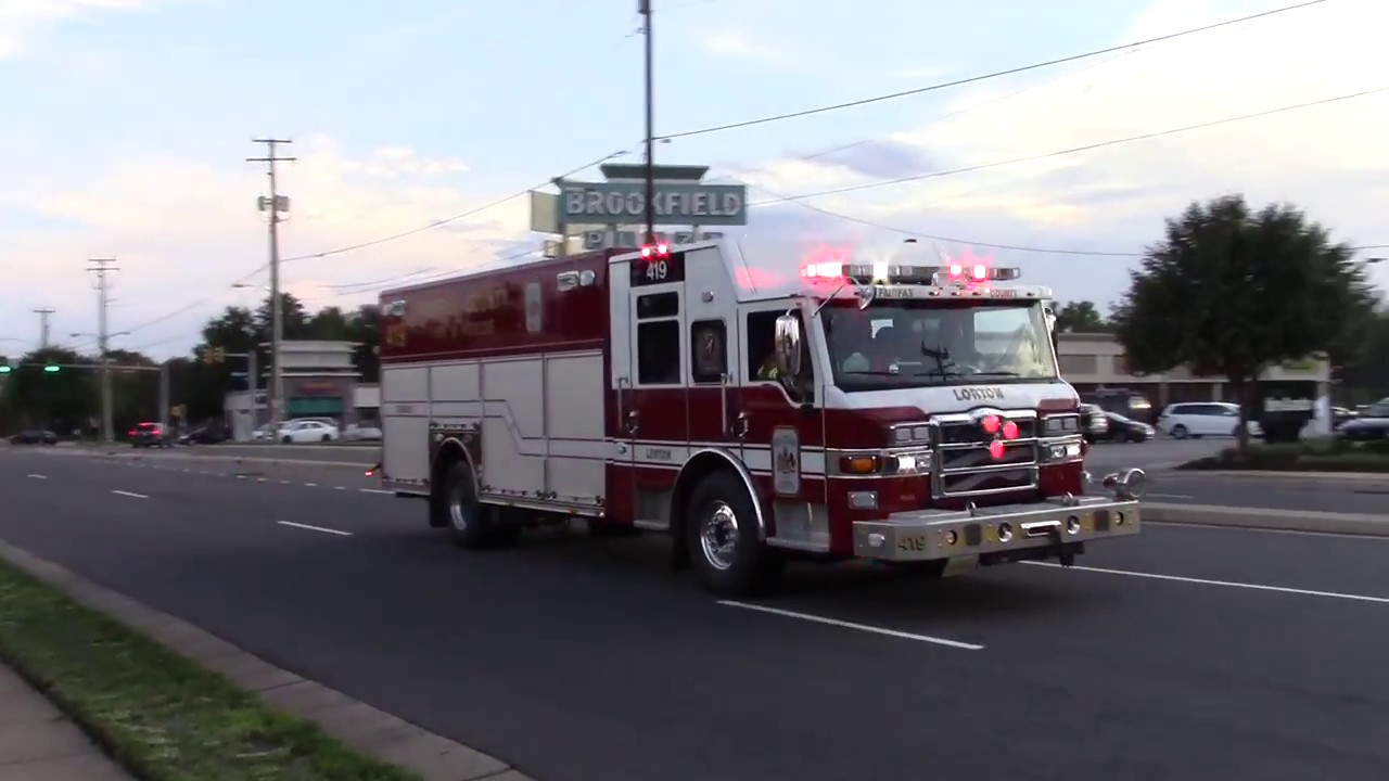 Engine 422 & Rescue Squad 419 Responding | Fairfax County Fire and Rescue