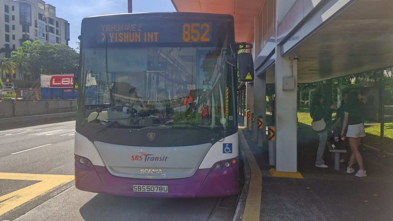 SBS Transit Bus Service 852 Scania K230UB Euro V Batch 2 SBS5078U 