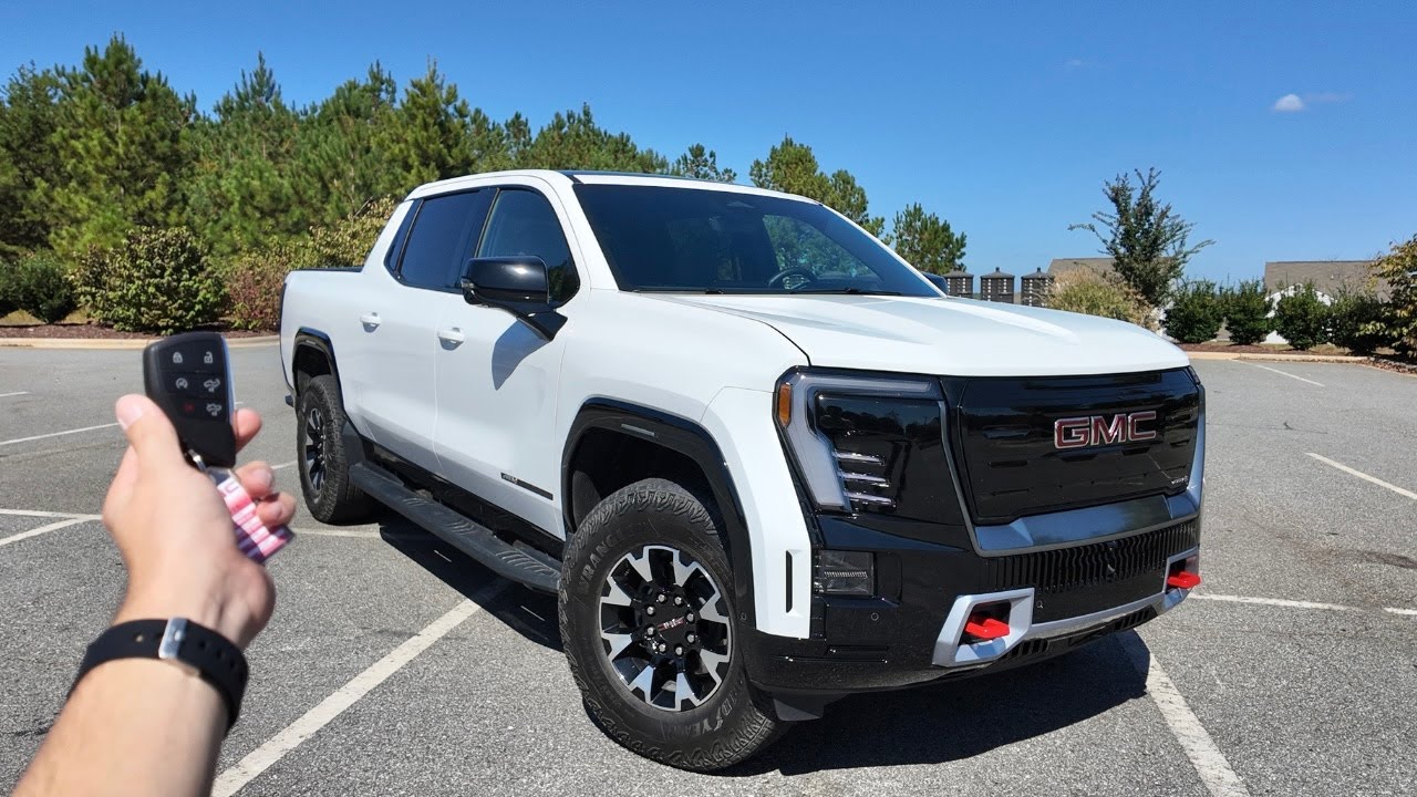 Не покупайте GMC Sierra EV AT4 2026 года, пока не посмотрите этот обзор