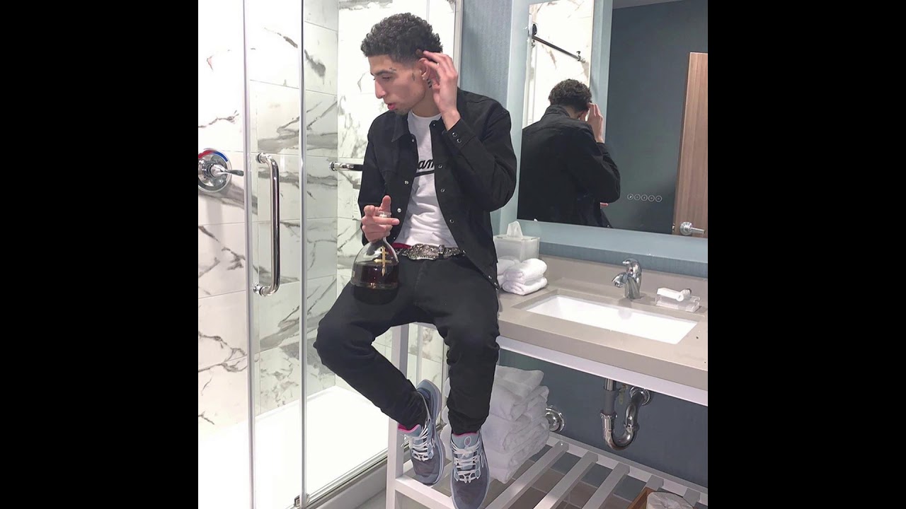 Amaru Cloud - Mamí Instrumental (REProd. HZ)