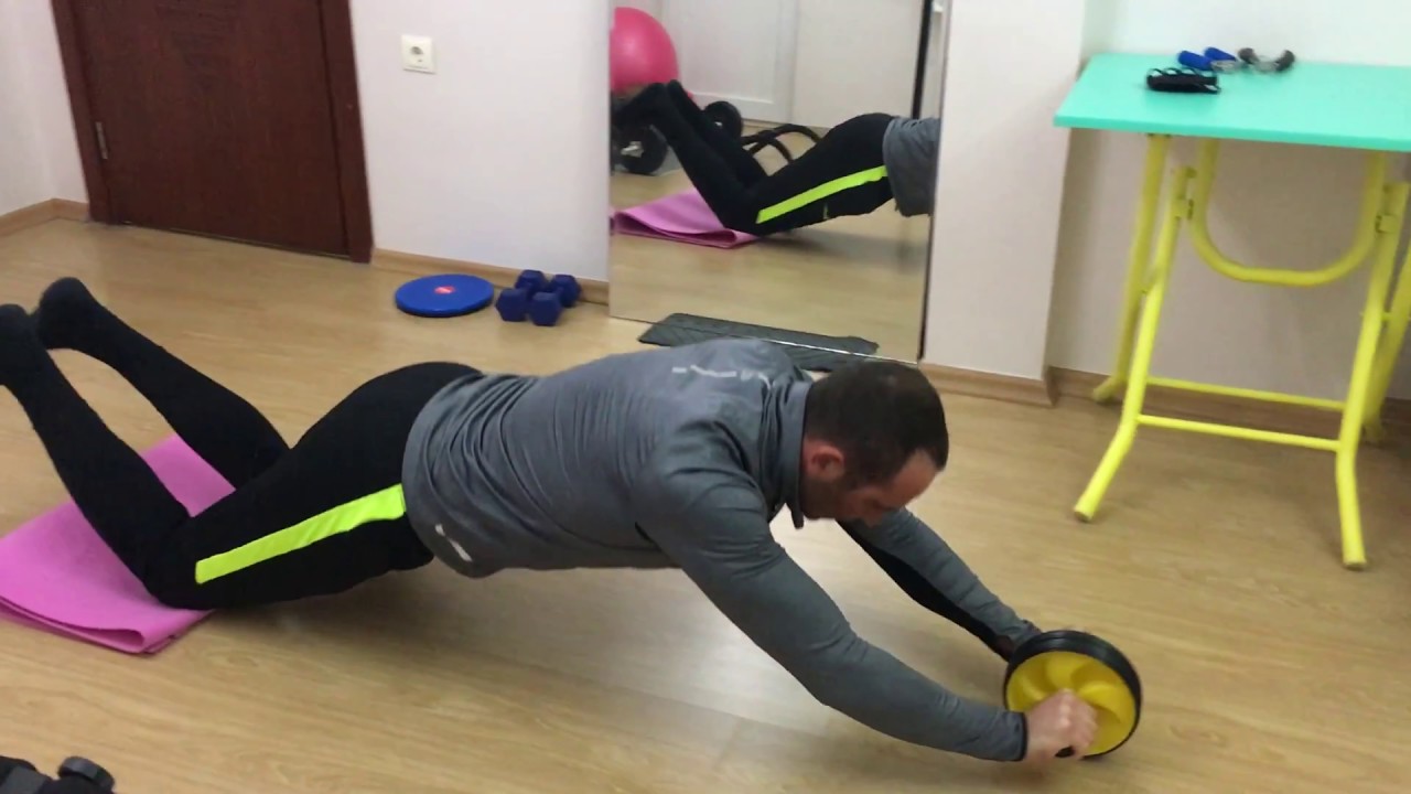 Abs roller ile antrenman ( fitness tekerleği-silindiri)