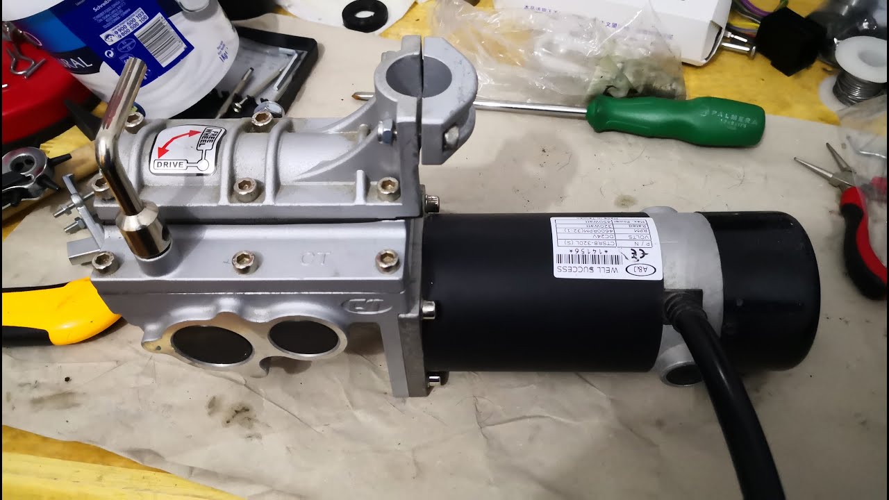 Basic maintenance electric wheelchair motor. -  Mantenimiento básico de un motor de silla de ruedas.