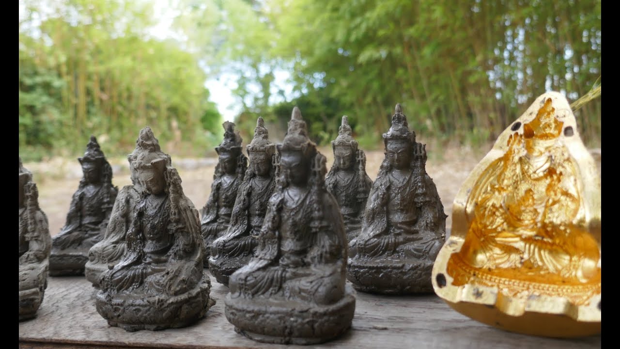 Making Buddhist art 3D PADMASAMBHAVA Tsatsa Kutsab - Création des Tsha tsha guru rinpoche sku tshab