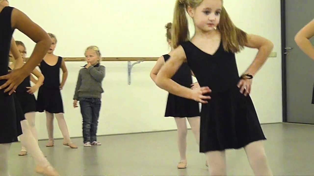 Mirte op balletles Leeuwarden