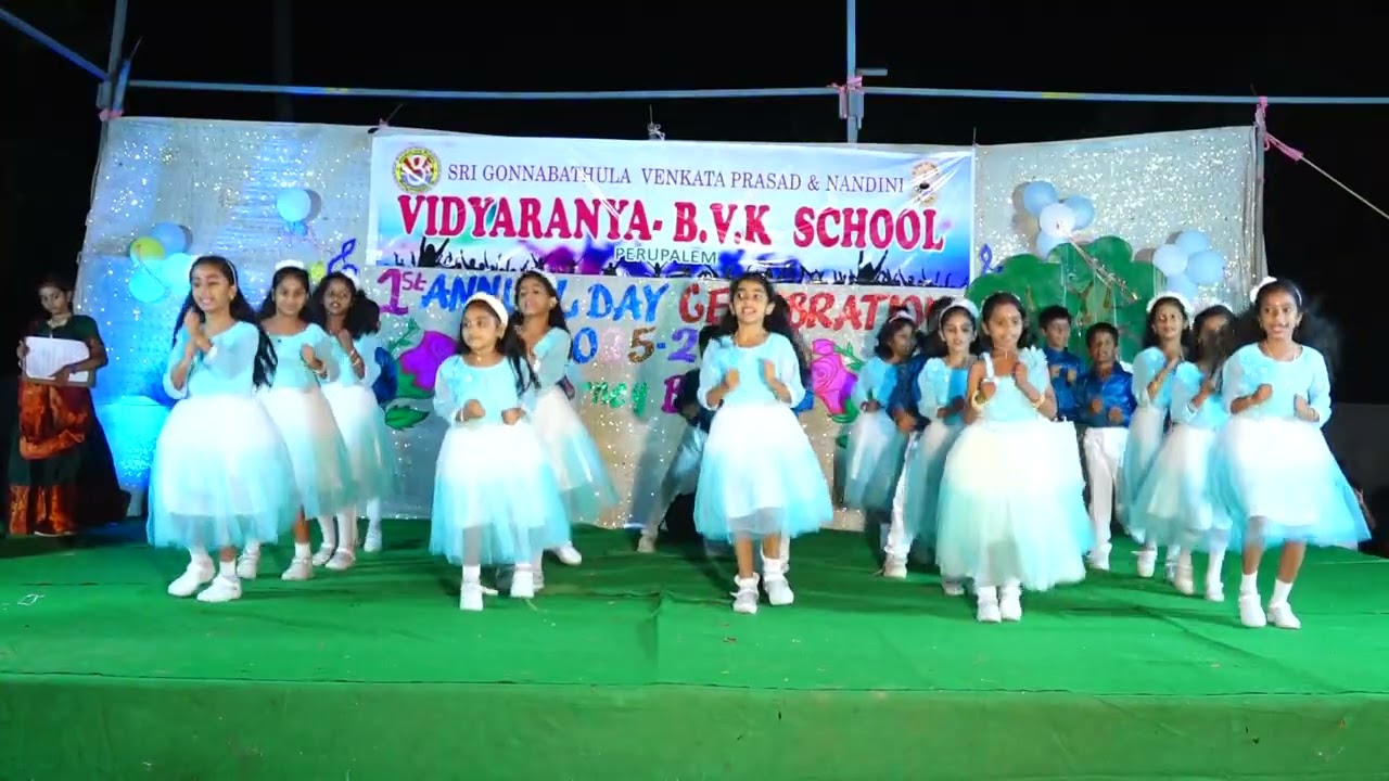 VIDYARANYA B.V.K SCHOOL Song 18