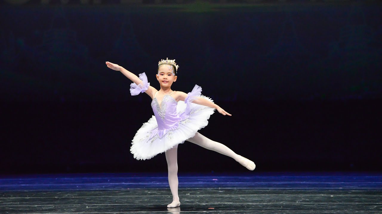 Aya Classical ballet SOLO - Flower day