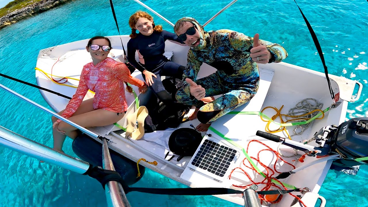 Staying Cool With Our New Dinghy Bimini & Ripping Around On Underwater Scooters