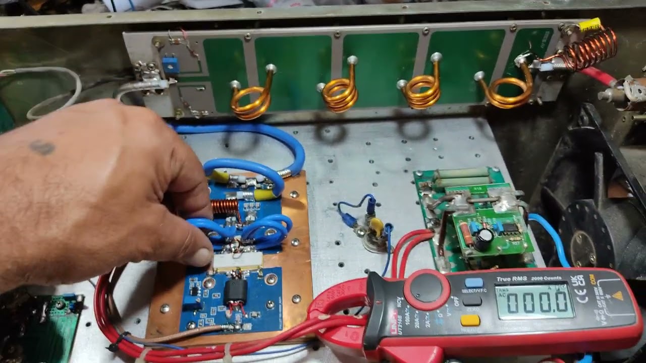 TRANSMISSOR FM 2500W UPGRADE, REFORMA , MANUTENÇÃO UTILIZANDO O TRANSISTOR ART2K5 DA AMPLEON