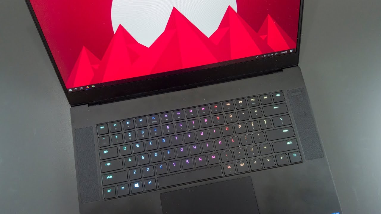 Razer Blade 15 Review (GTX 1070) - The Best Gaming Laptop!