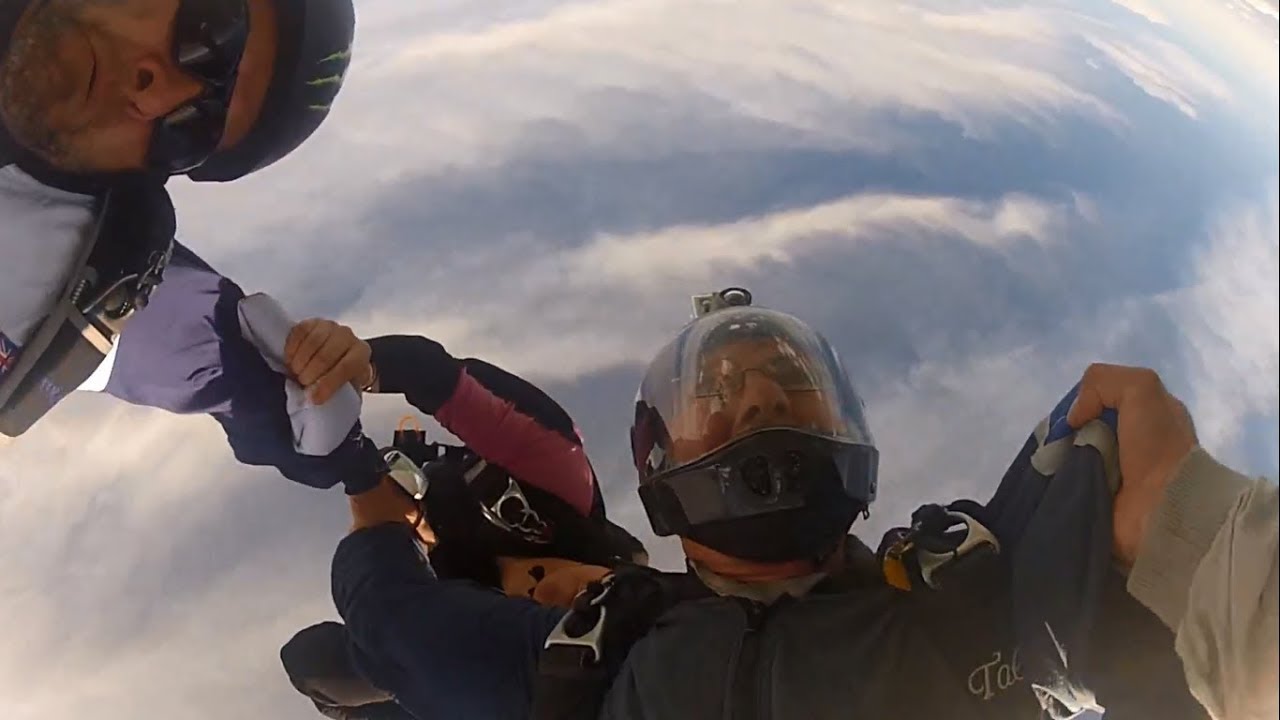 Skydive Euroa - Adam&acute;s Skydives #jumpedwithcesar