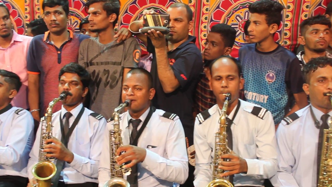 Kala Shrungar Brass Band || Aashadhi Ekadashi worli 2017 BDD Chawl ||Vithala Tujhe Goon Gau