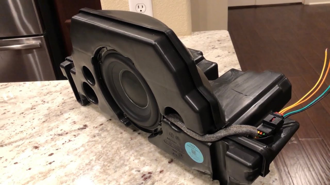 OEM Subwoofer Polarity Test - B9 2019 Audi RS 5 Sportback - E5