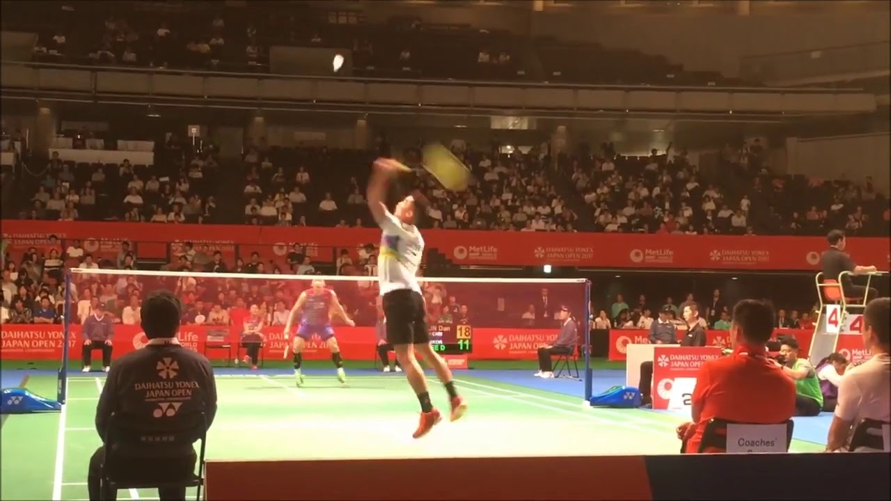 Lin Dan's EXPERIENCE vs Lee Dong Keun's FIGHTING SPIRIT!