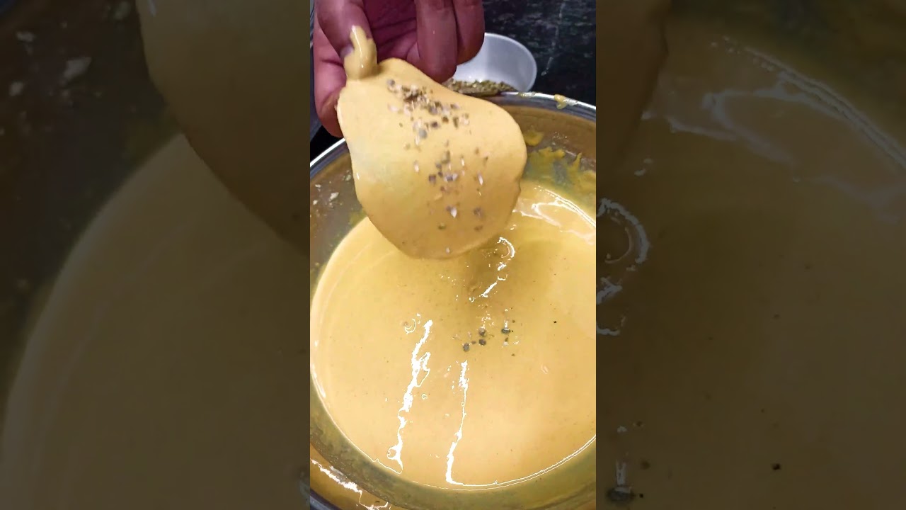 બટાકા પુરી - Bataka Puri - Gujarati Food #shorts
