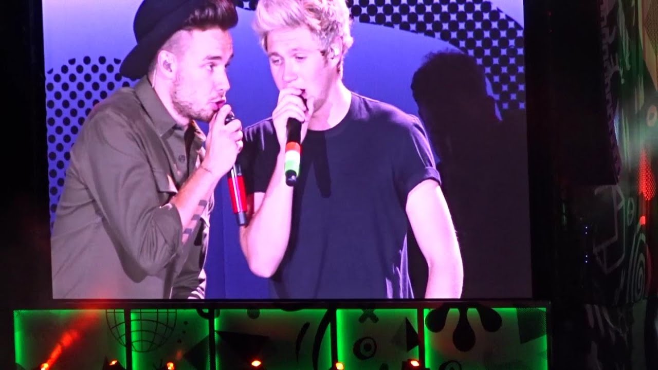 One Direction OTRA MetLife - Act My Age LWL and Niall talking