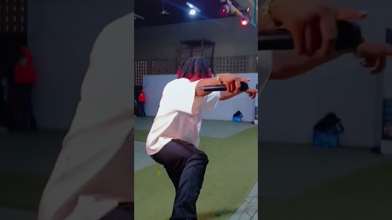 La prestation de l'artiste Ahmed Kanté à la finale du concours des plus beaux intellos Miss Mister 