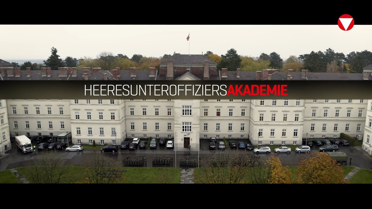 Heeresunteroffiziersakademie // Enns
