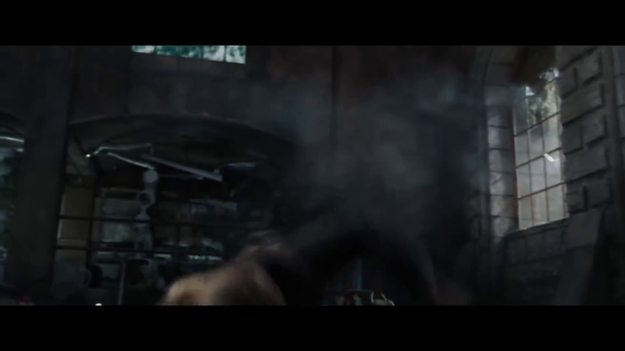 Bộ gi&aacute;p Mark 42 giải cứu Tony Stark - Iron man 3