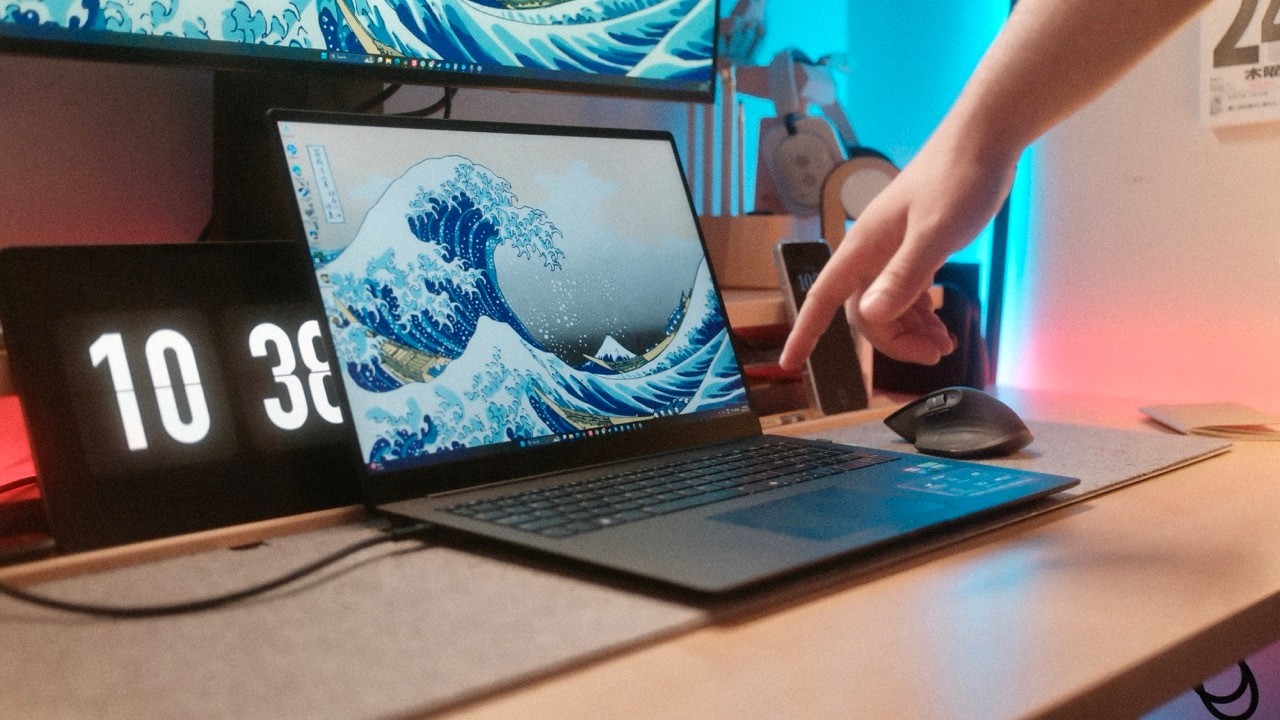 RTX 5050 Laptop Gaming & Editing | Light and Thin LG Gram Pro AI (17Z90TR)