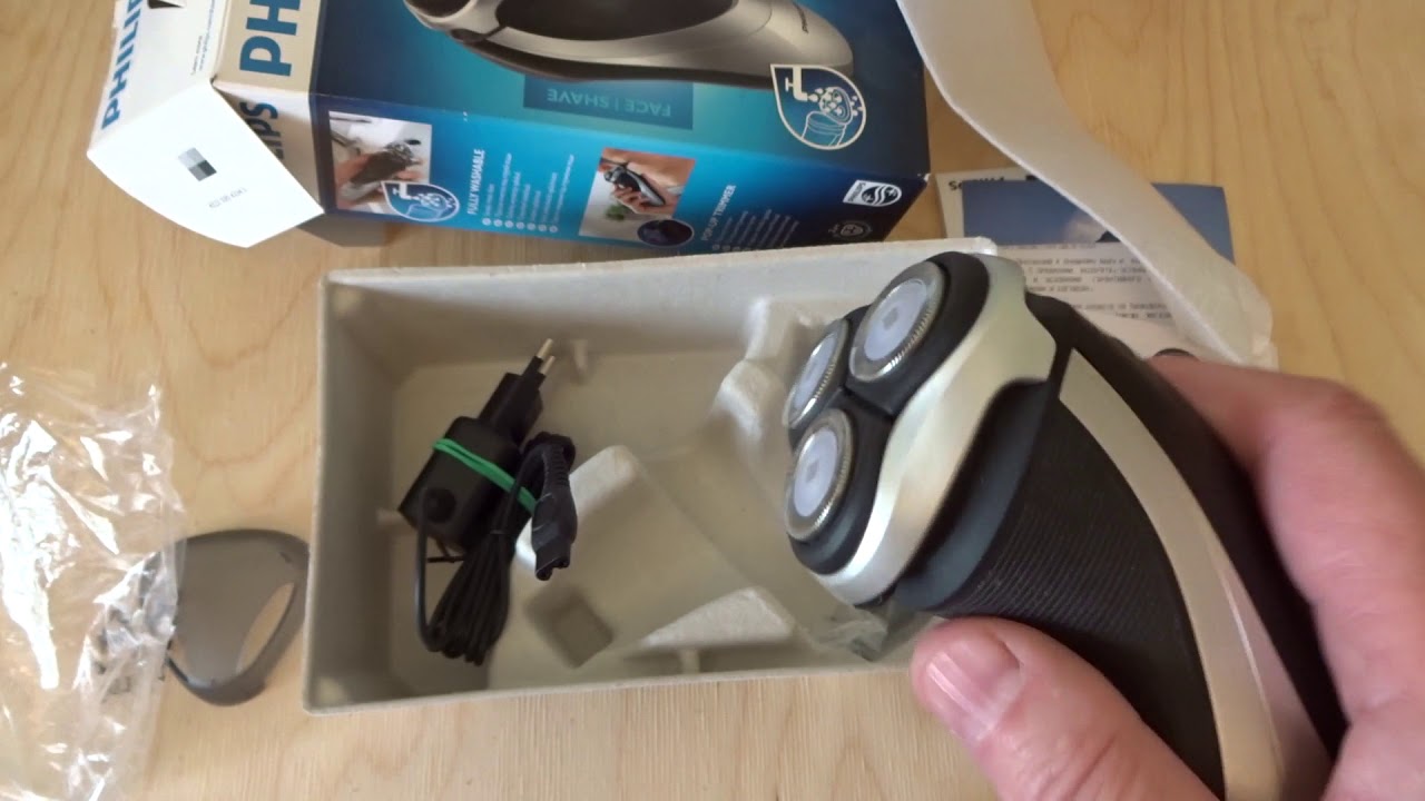 ОНЛАЙН ТРЕЙД.РУ Электробритва Philips PT 860/16
