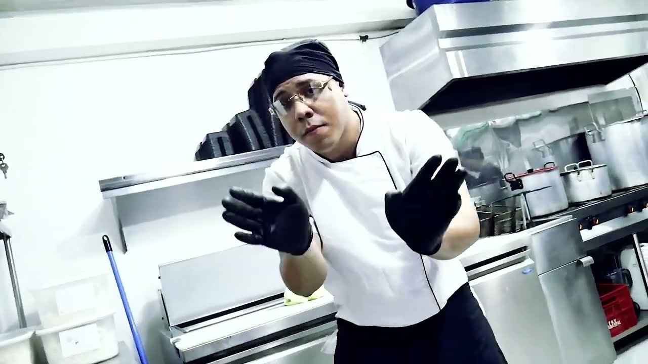 THE NEON - Tengo Fe (Videos Oficial)