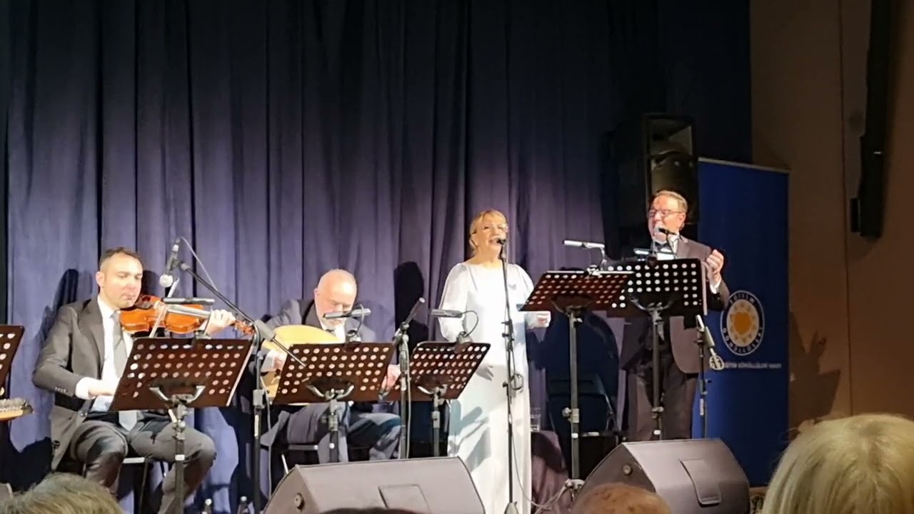 Mavi Gök Mavi Deniz  Güzin Değişmez  , Adnan Çoban
