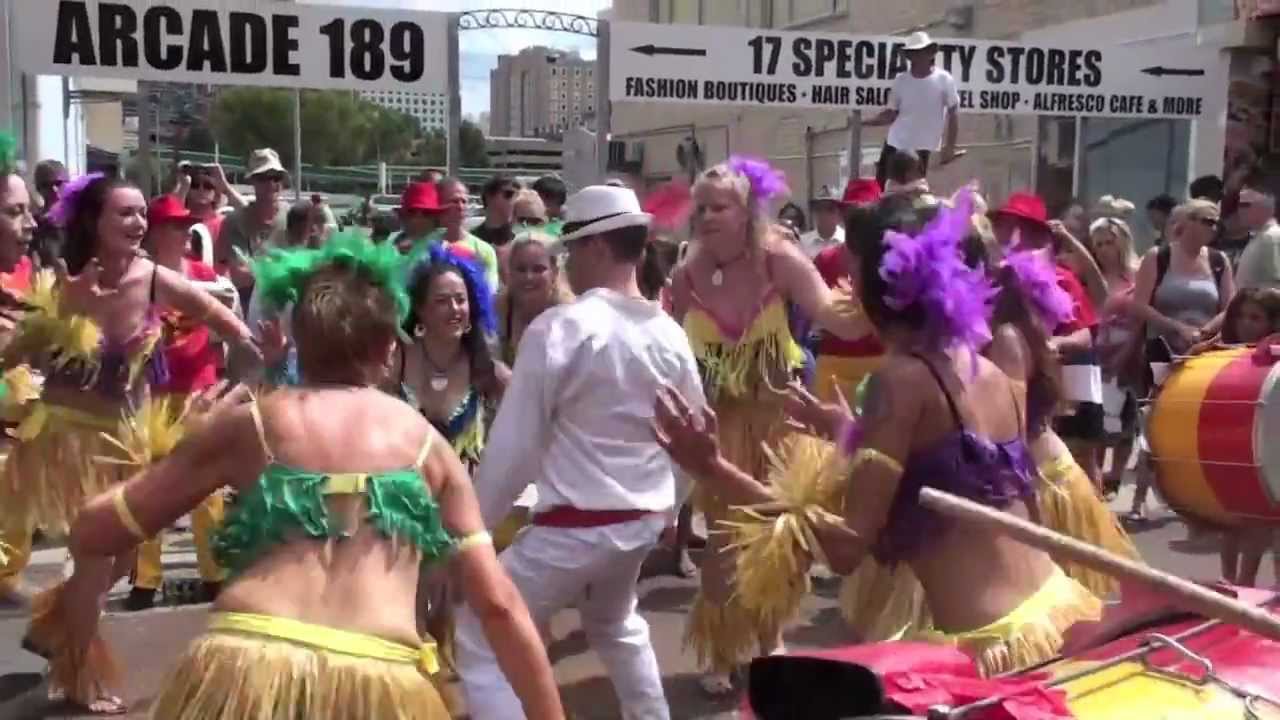 Beleza Tribe performing Malamba (Maloya/Samba Fusion)